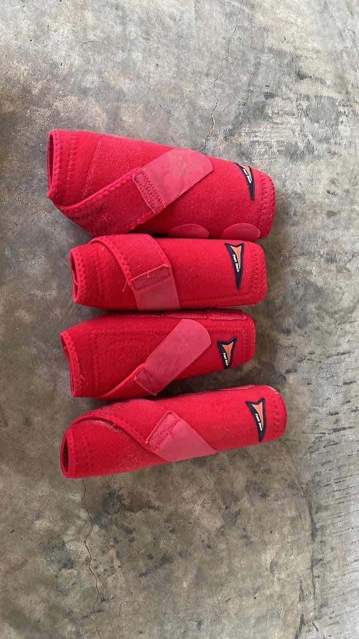 Splint Boots Red