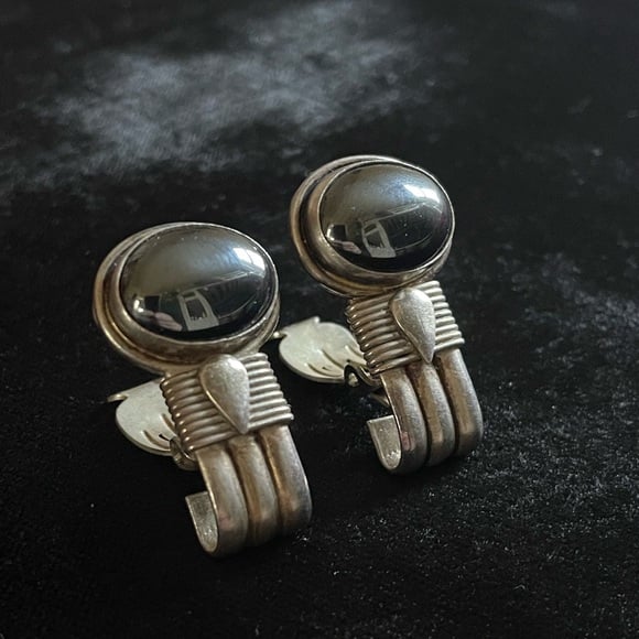 925 Hematite Turkish Centurion clip-on earrings