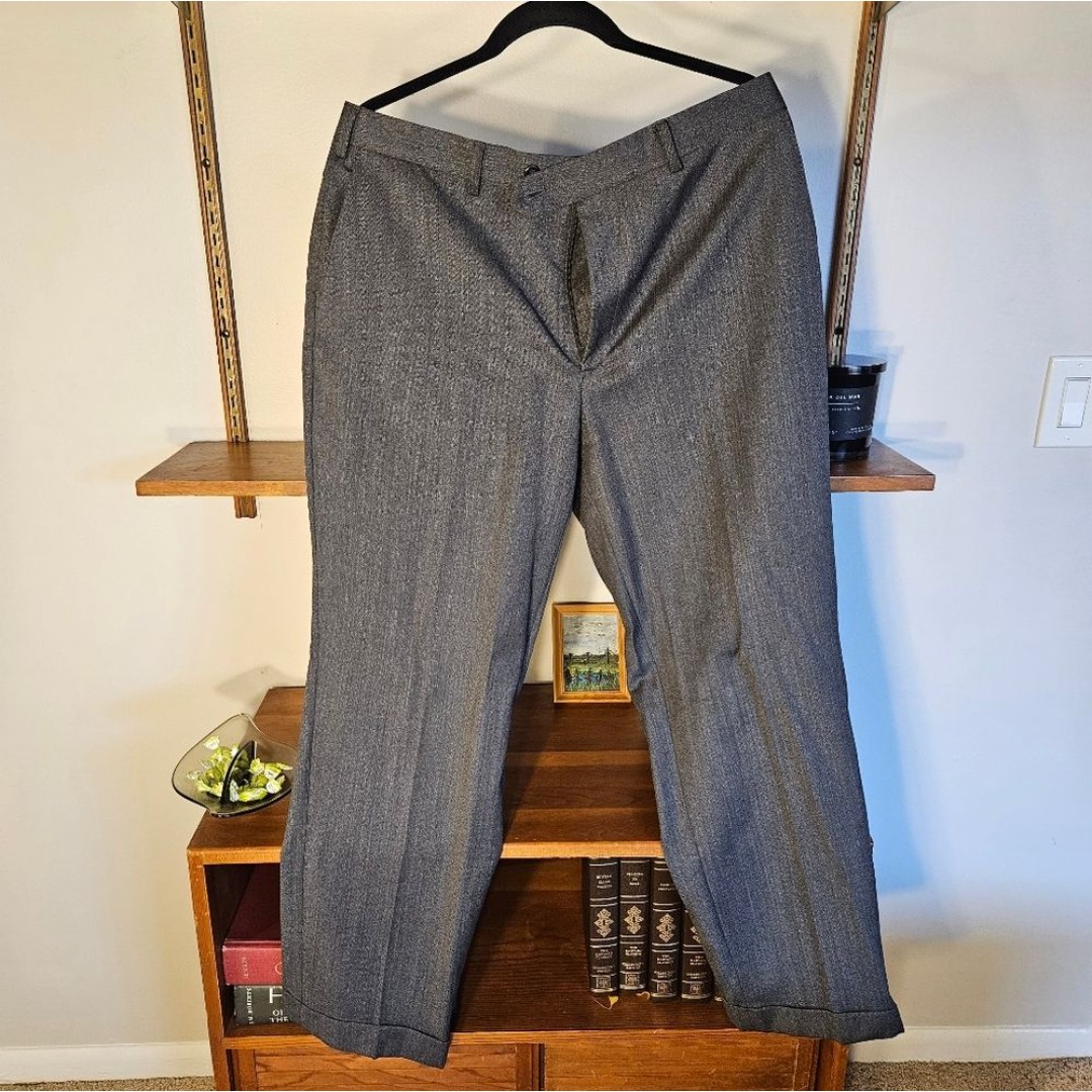 Jos. A. Bank Cuffed Grey Wool Trousers 36Wx30L
