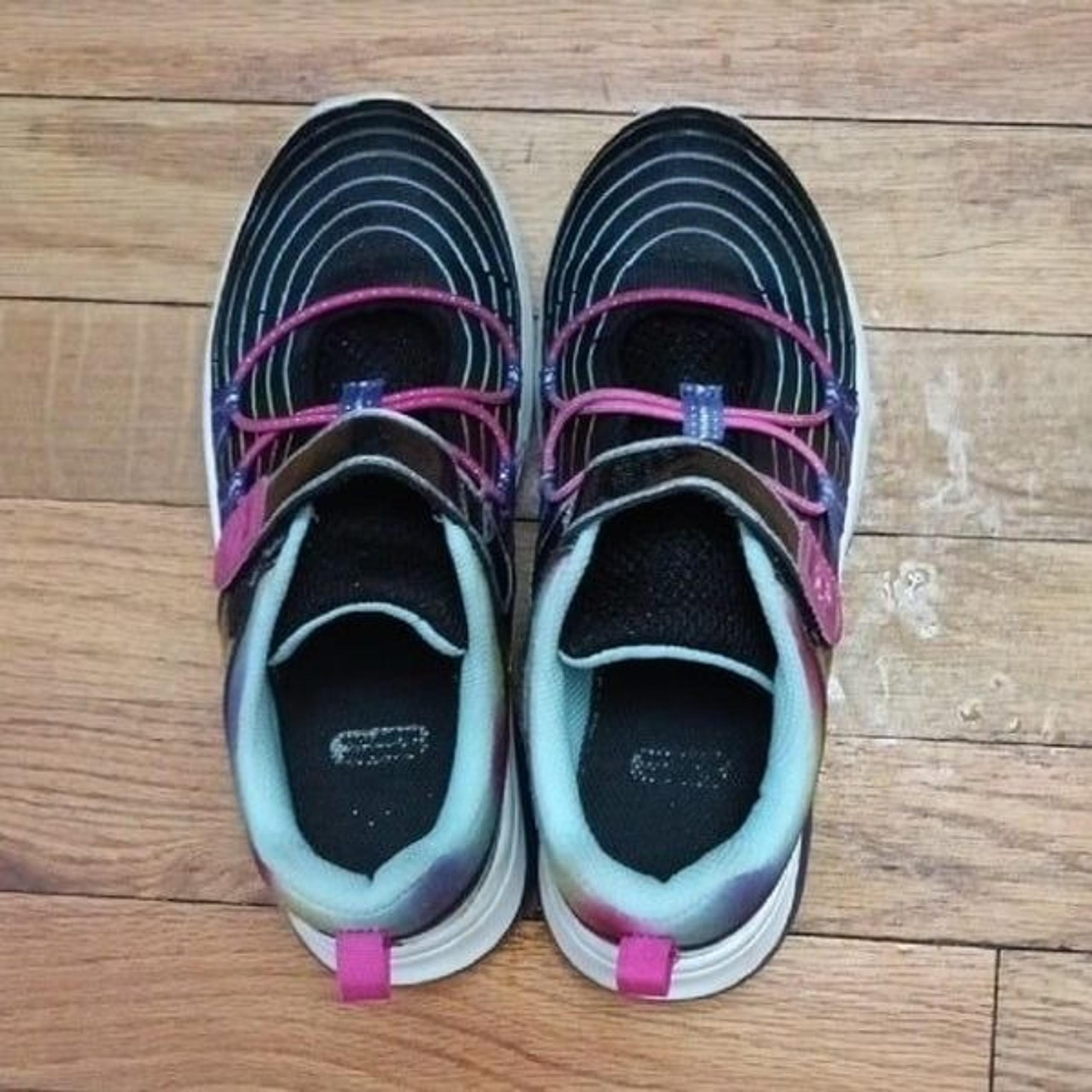 Athletic Works Kids Black Sneakers sz 2
