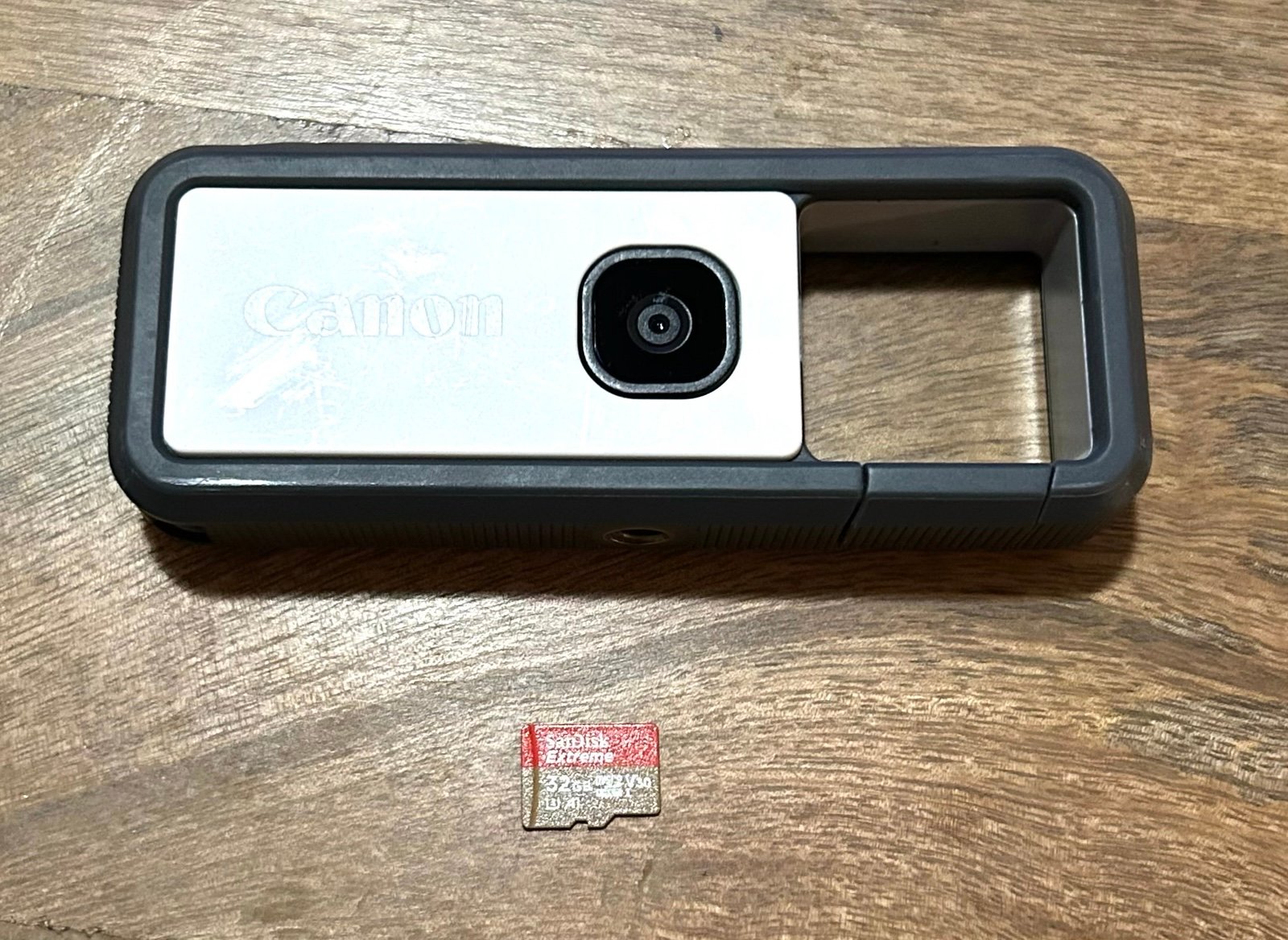 Canon ivy rec 13MP fully HD outdoor camera FV-100
