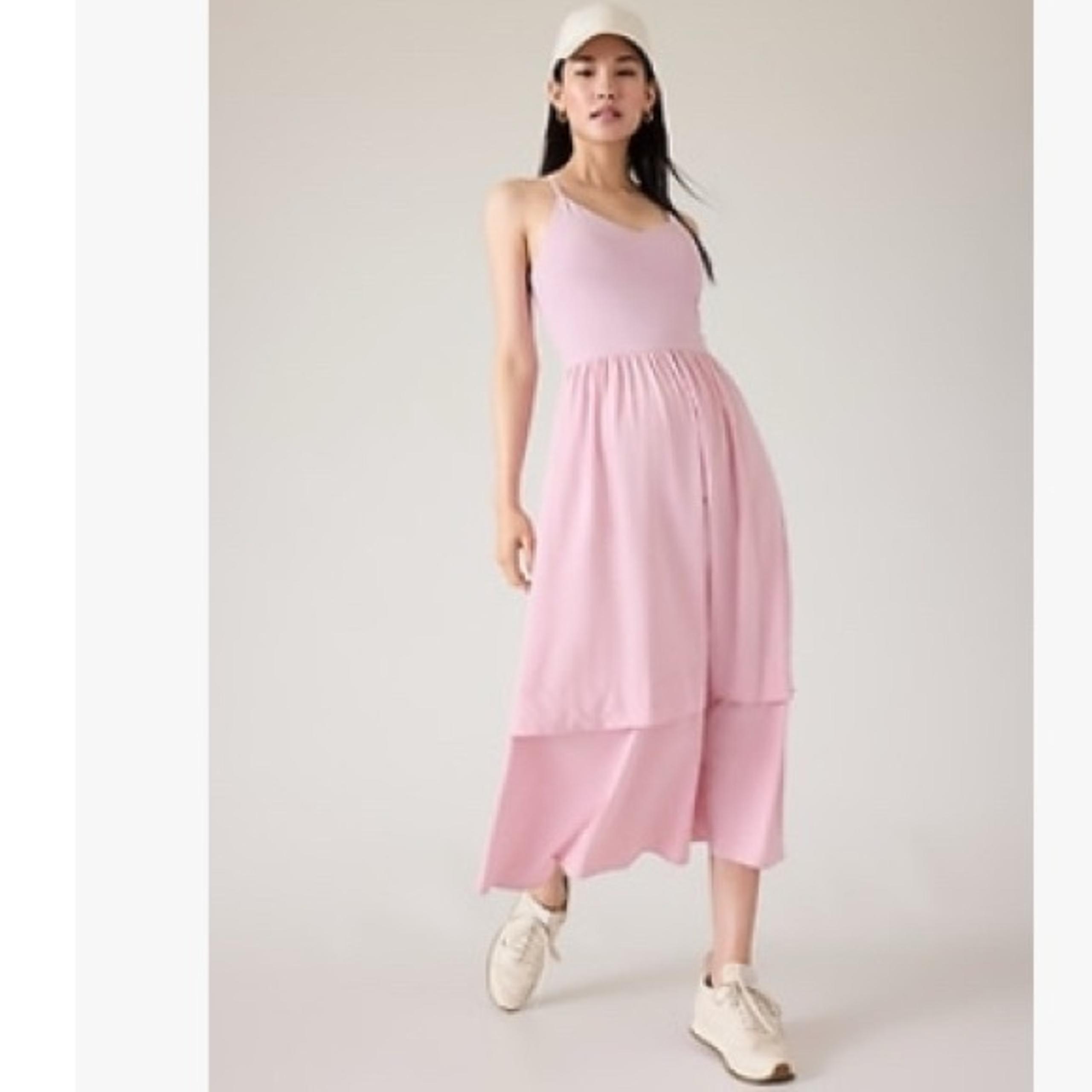 Athleta Elation V-Neck Hybrid Dress - size XS - Begonia Pink