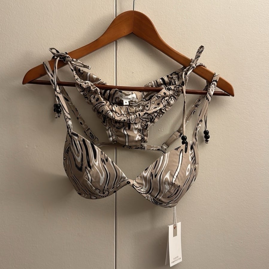 GOOD AMERICAN Swim Suit Set