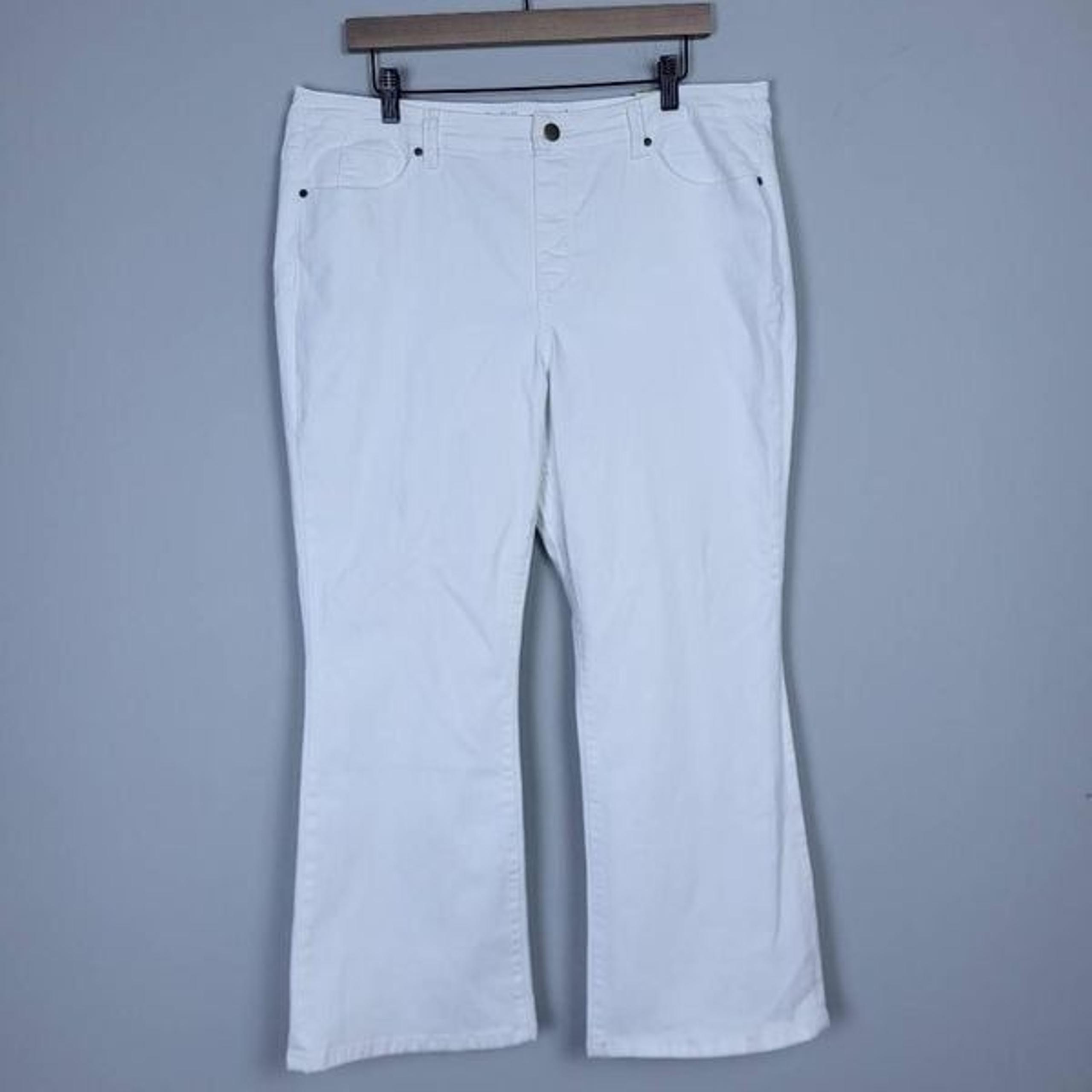 Soft Surroundings Womens Flare Leg Jeans Size XL Petite White Stretch NWT