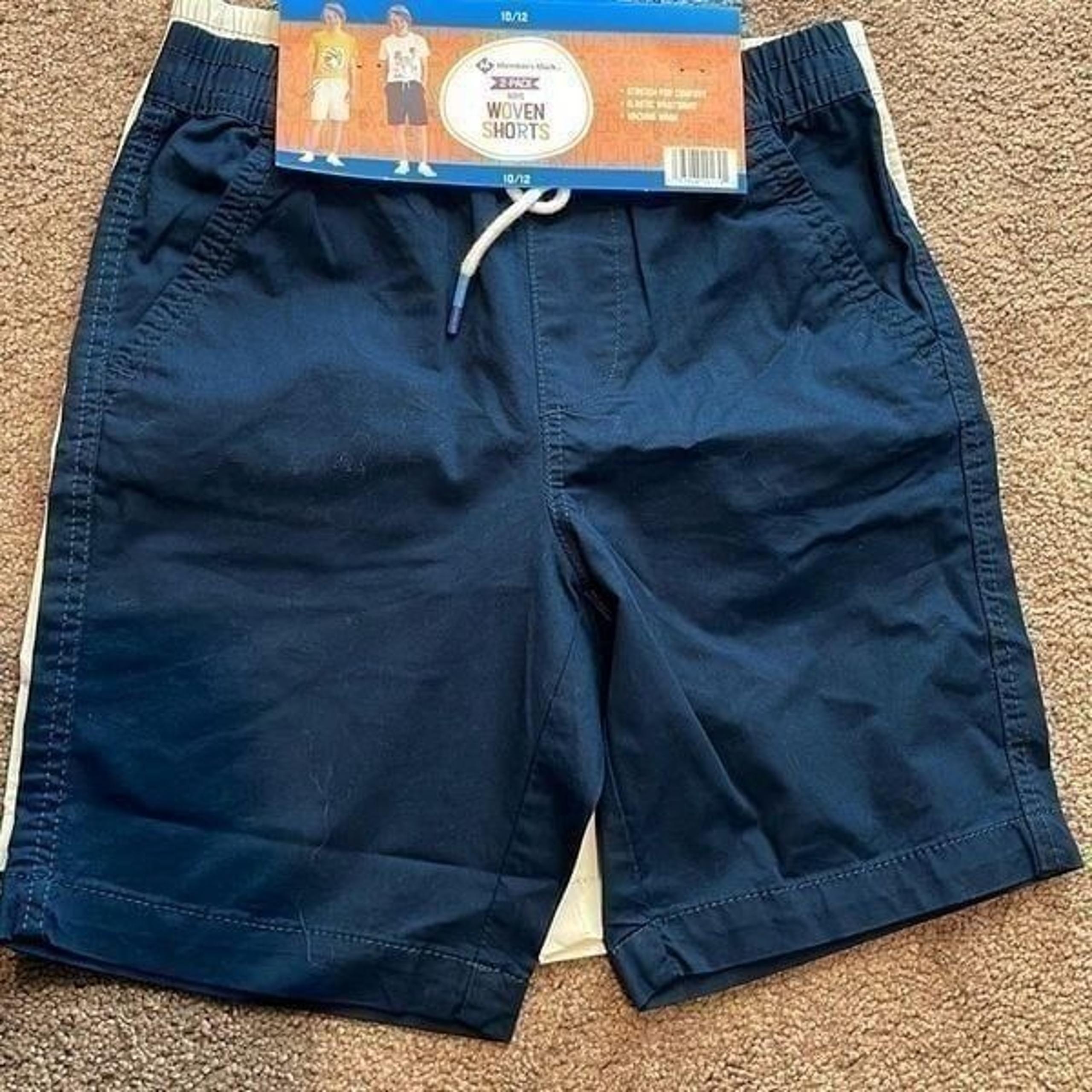 Member's Mark Boys 2-Pack Elastic Waist Woven Shorts Beige Navy Size 10/12 NWT