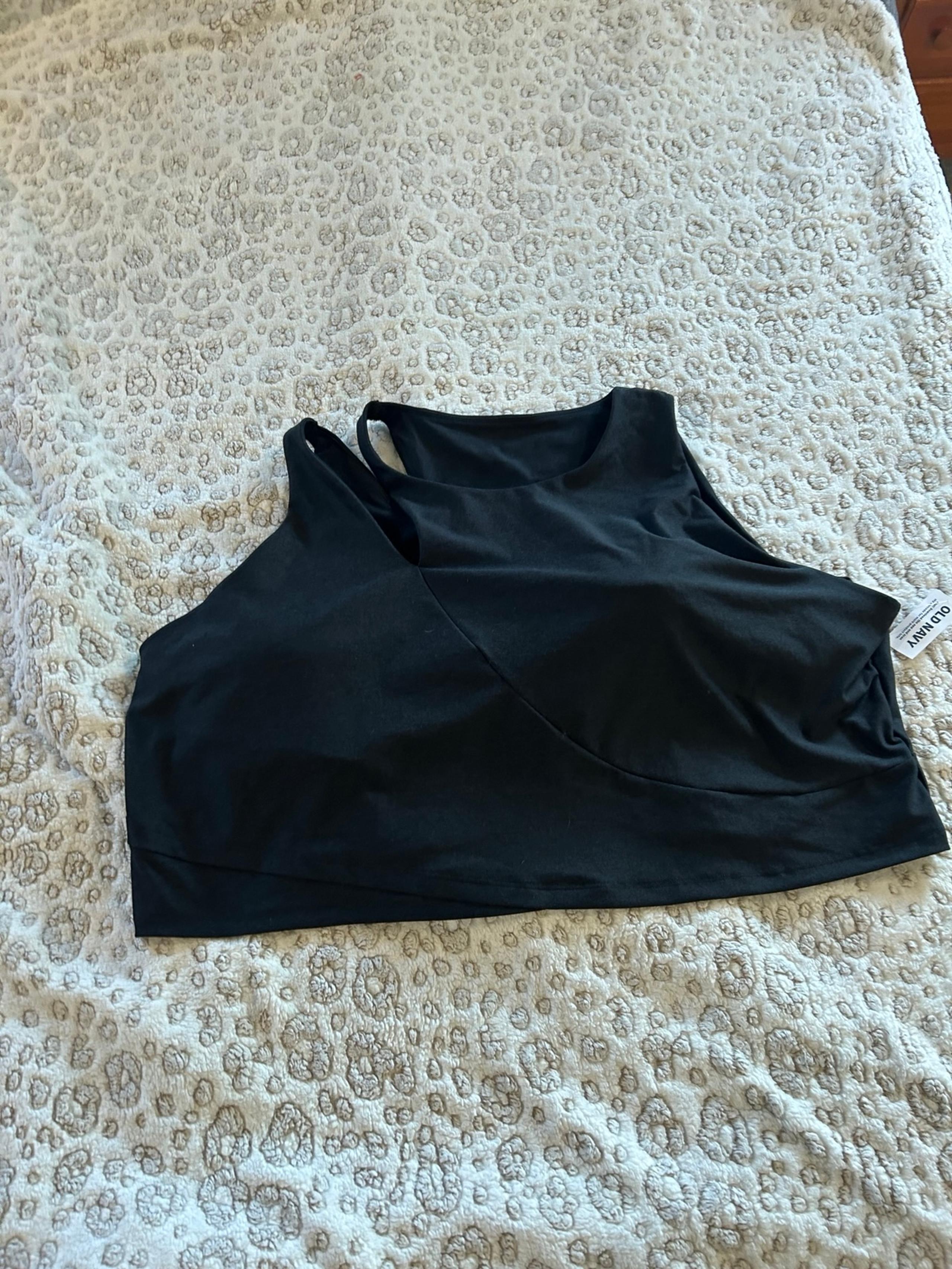 NWT Old Navy Women’s Plus Size 4X Sports Bra
