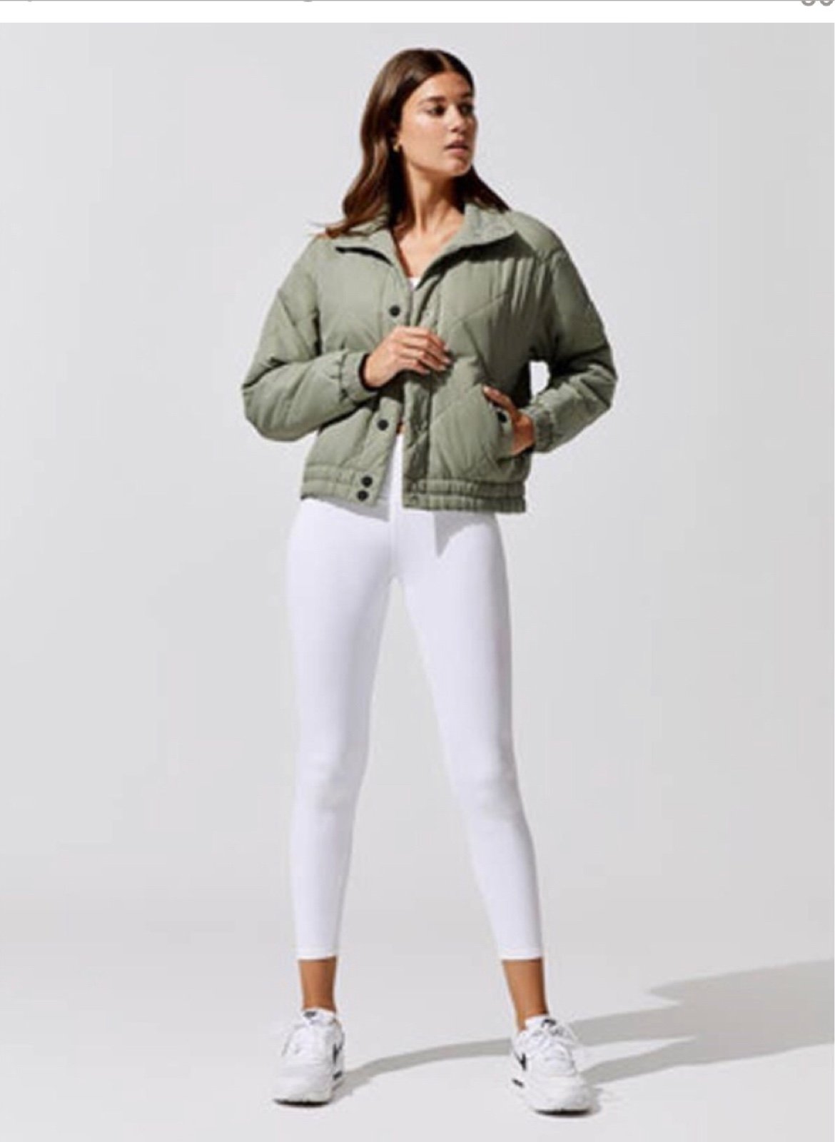 CARBON38 Quilted Bomber Jacket In Army Green Large