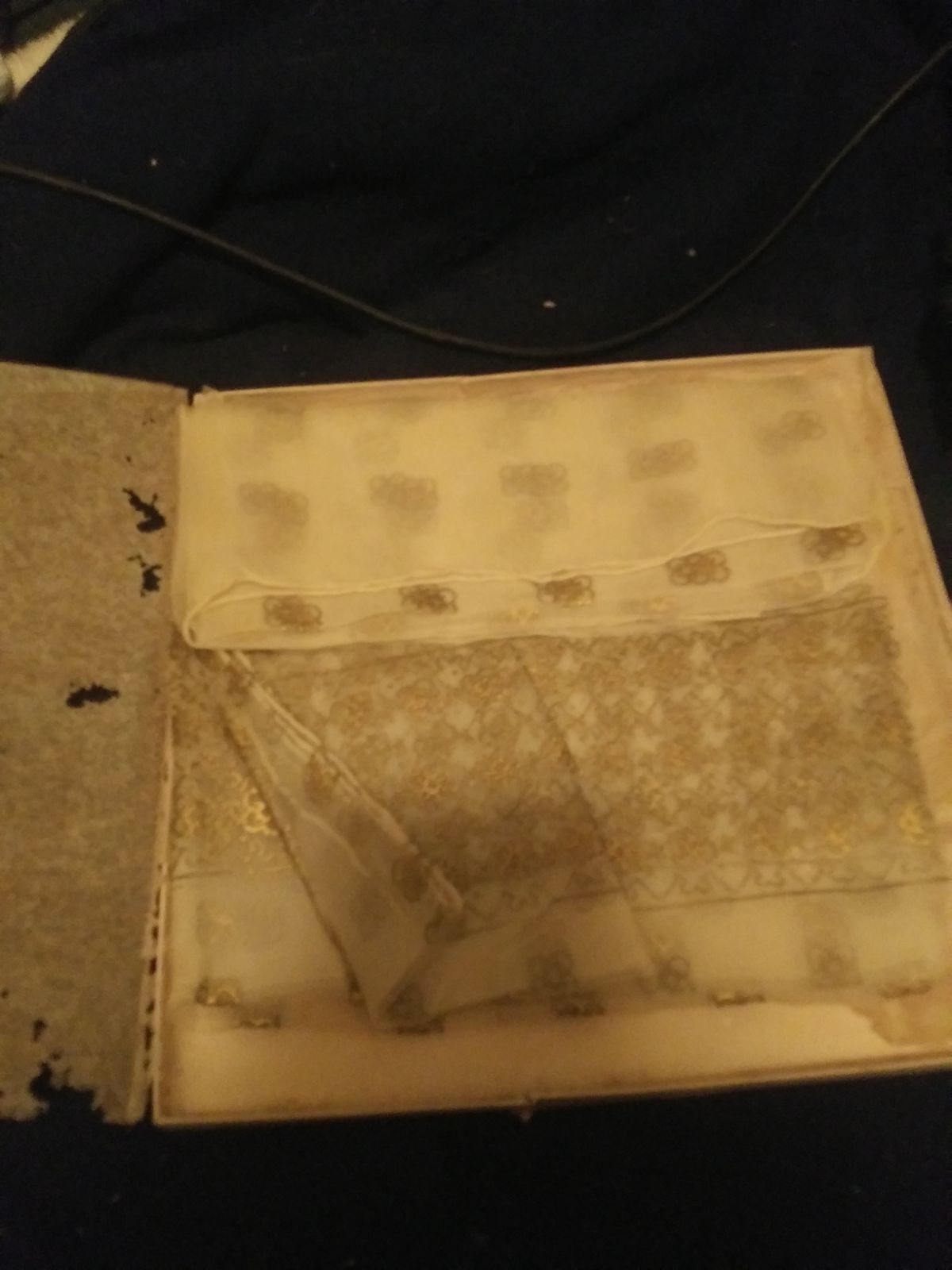 Handkerchief