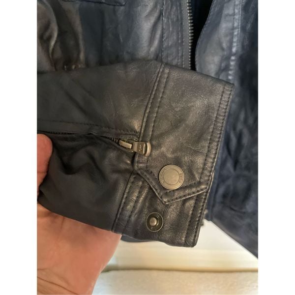 Michael Kors men’s jacket size XL black outlet zip/snap closure zip pockets