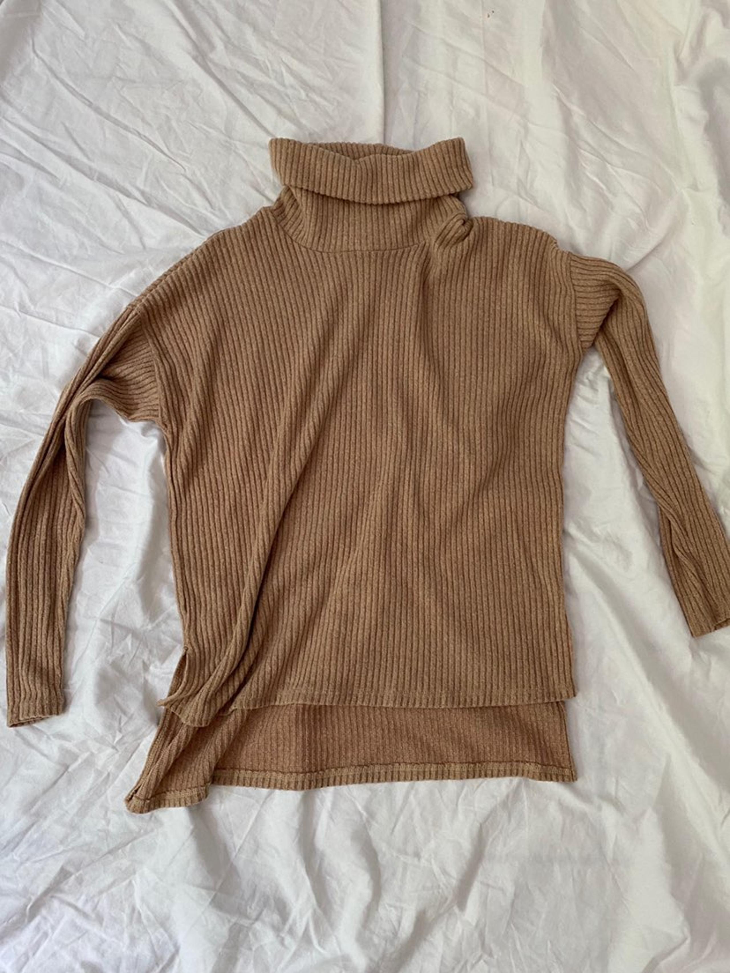 Forever 21 Turtleneck Sweater