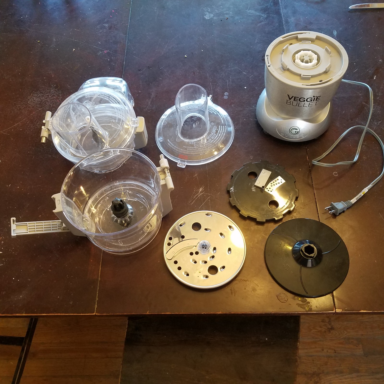 MAGIC BULLET Veggie Bullet VB 102 Electronic Spiralizer Food Processor Unused