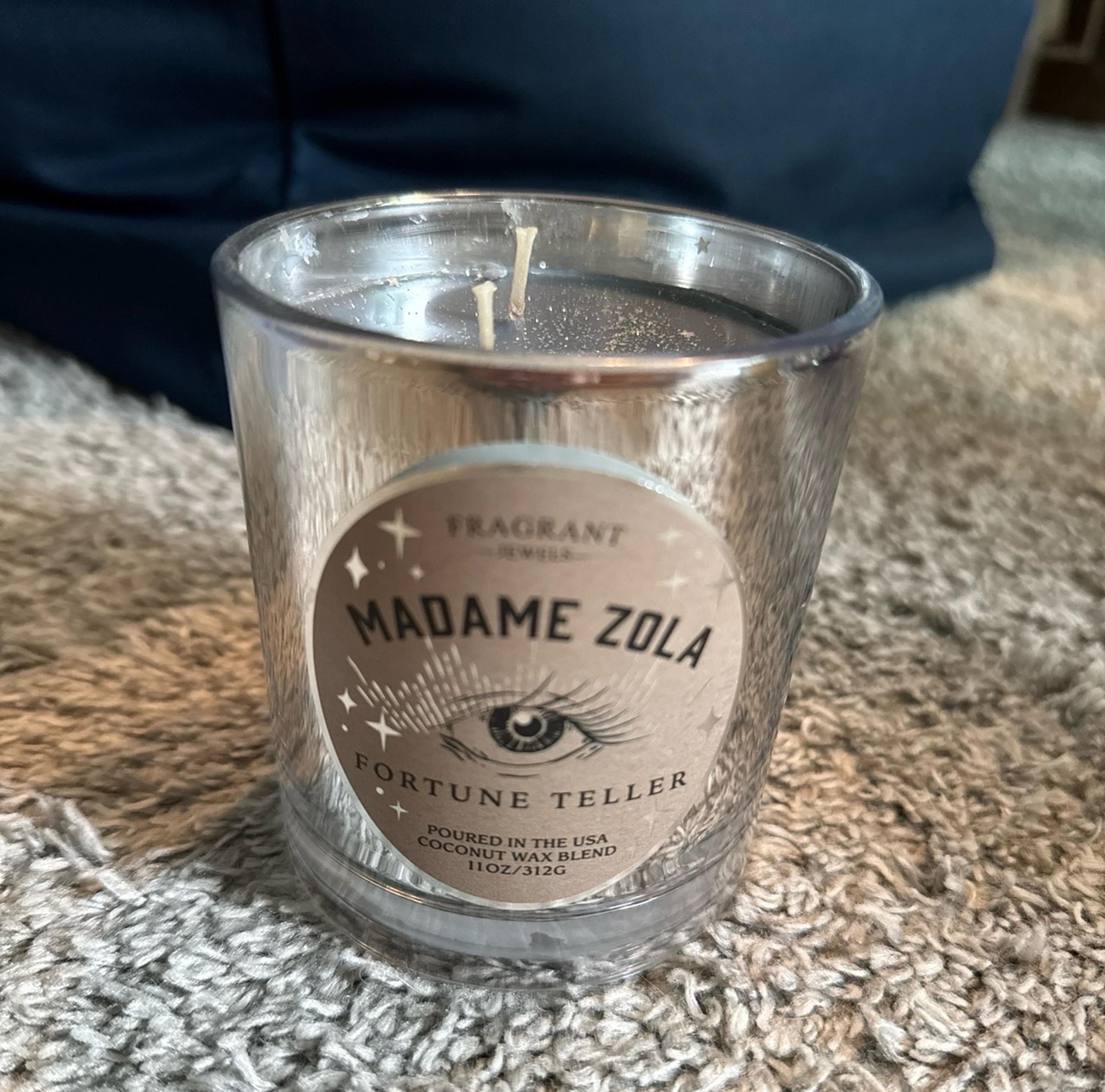 Fragrant jewels Ringless Madame Zola Candle