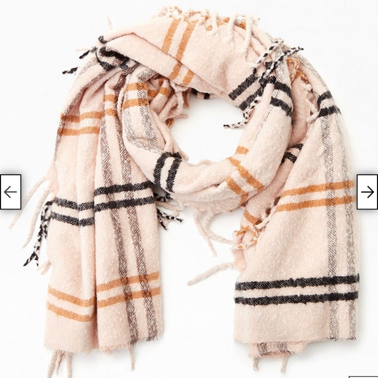 Shiraleah- Plaid Luz Scarf
