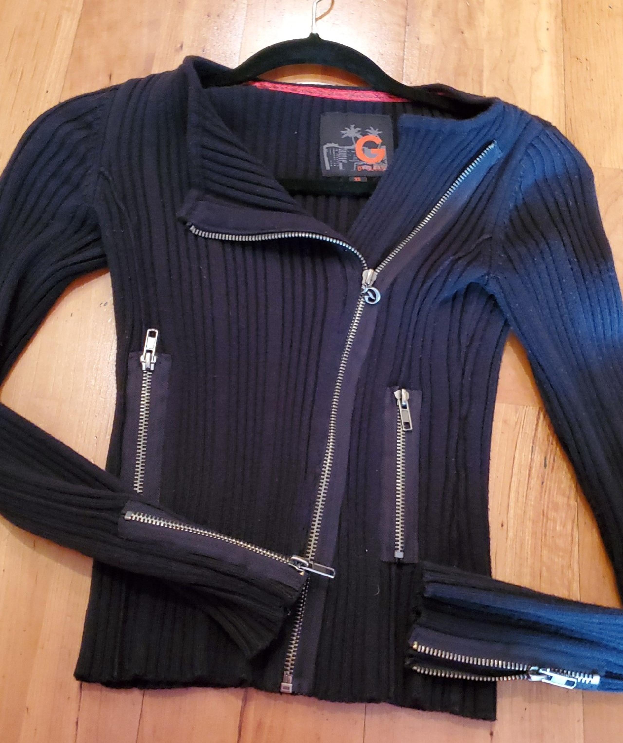 VINTAGE GUESS MOTO STYLE FITTED SWEATER WITH SIDE ZIP XS