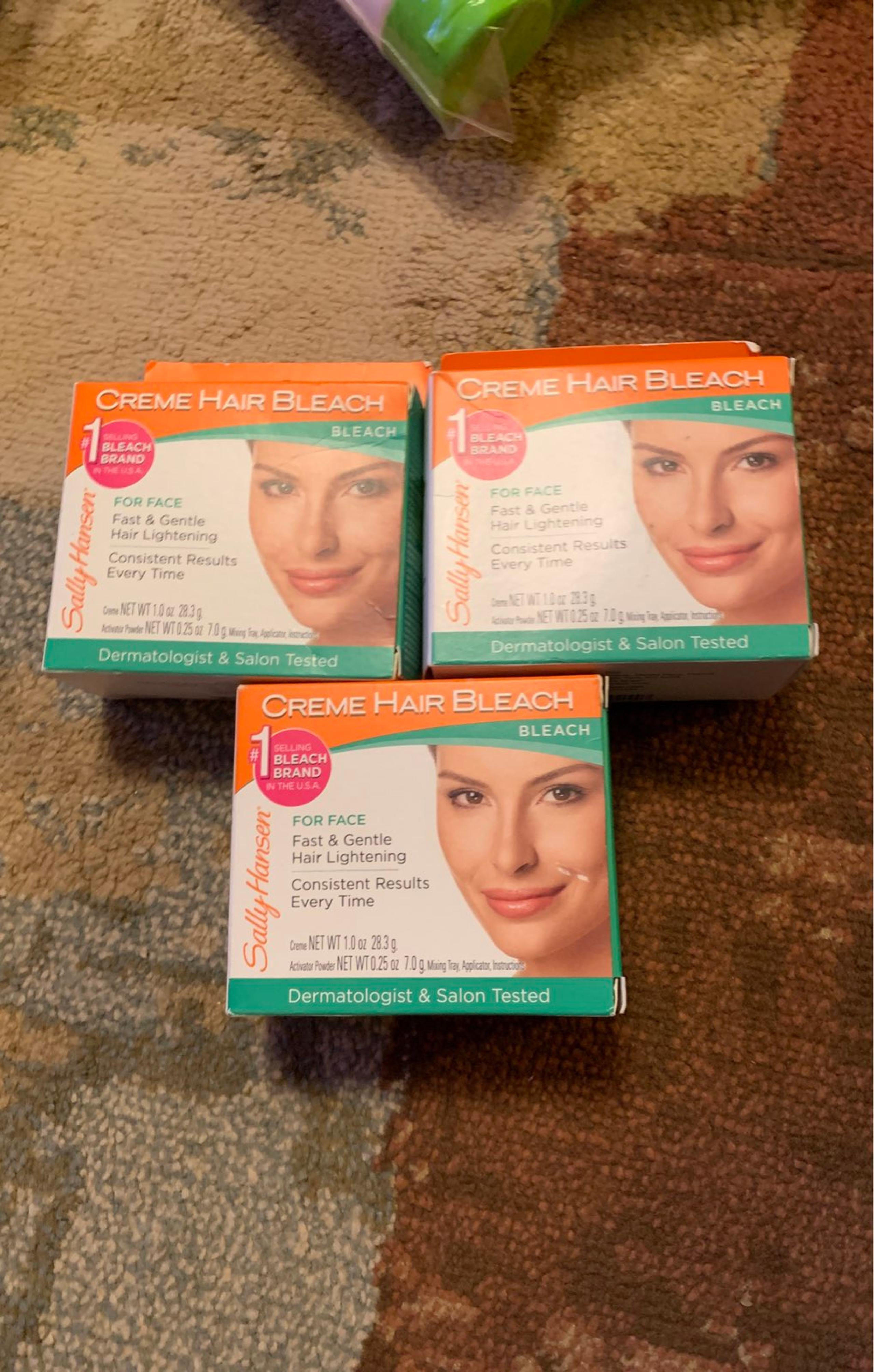 Sally Hansen  bleaching kit