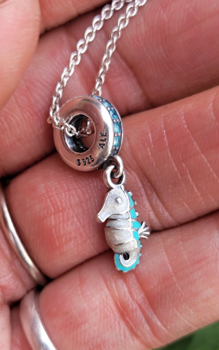 Genuine retired PANDORA ALE S925 tropical blue white enamel seahorse on PANDORA