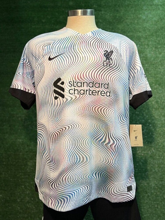 Liverpool 2022/23 Away Jersey Nike (XL) NEW