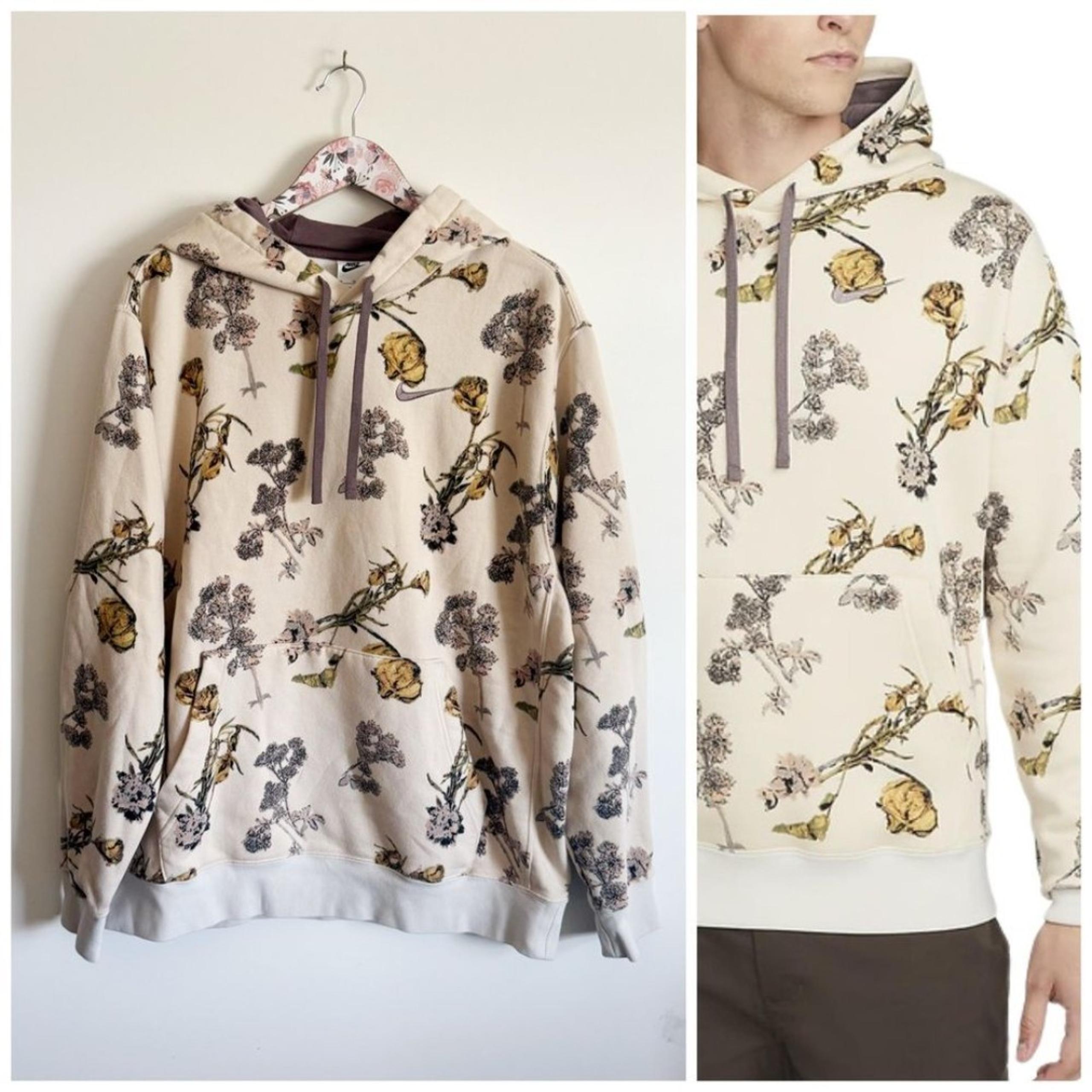 NIKE Nike Sportswear Club Fleece Men's Pullover Hoodie XL Floral Tan Sweatshirt
