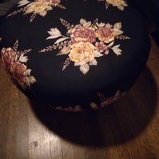 Tire ottomans