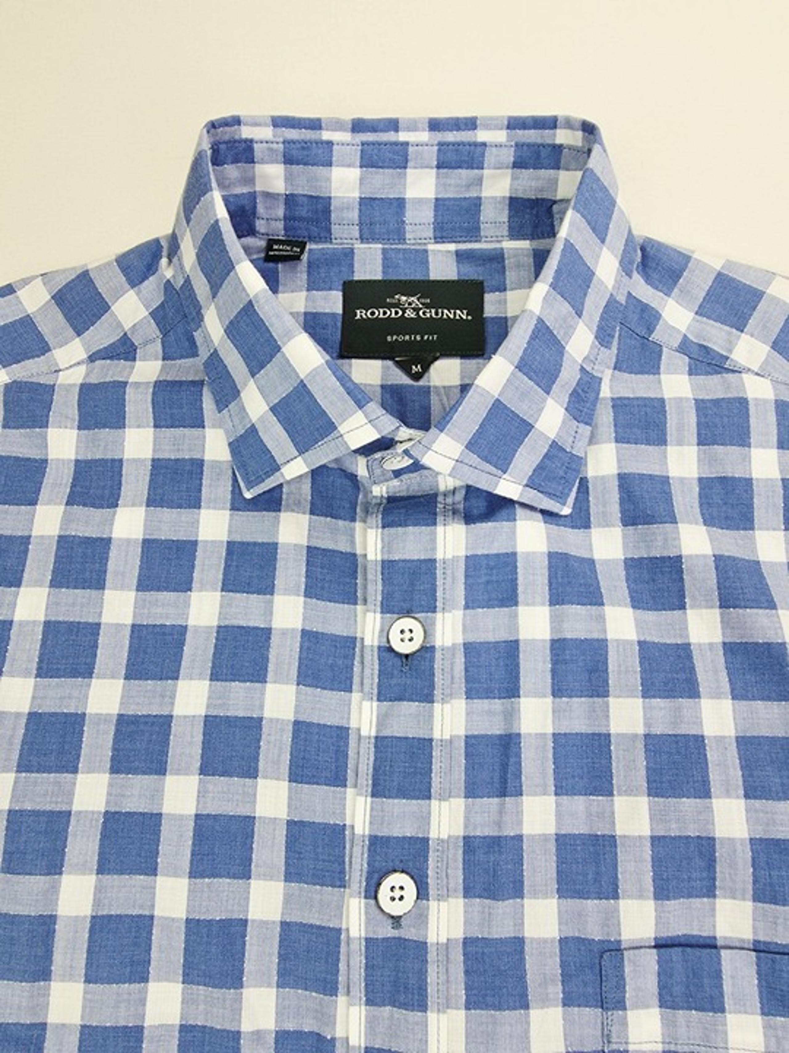 Rodd and Gunn Sports Fit Size Medium Mens Blue White Check Long Sleeve Shirt NWT