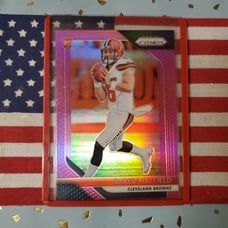 BAKER MAYFIELD PINK PRIZM ROOKIE CARD