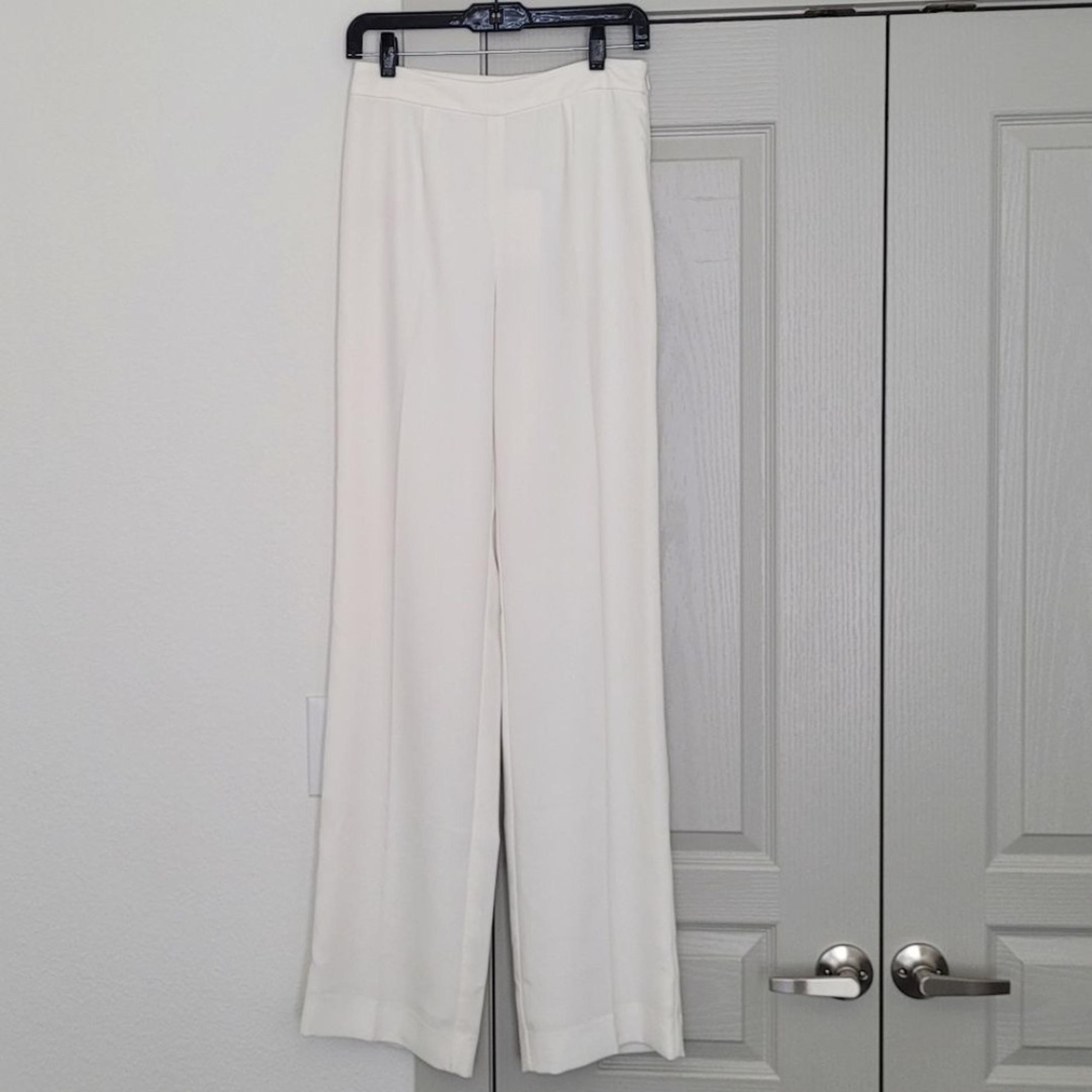 Diane Von Furstenberg Elegant White Women's Pants Size 4