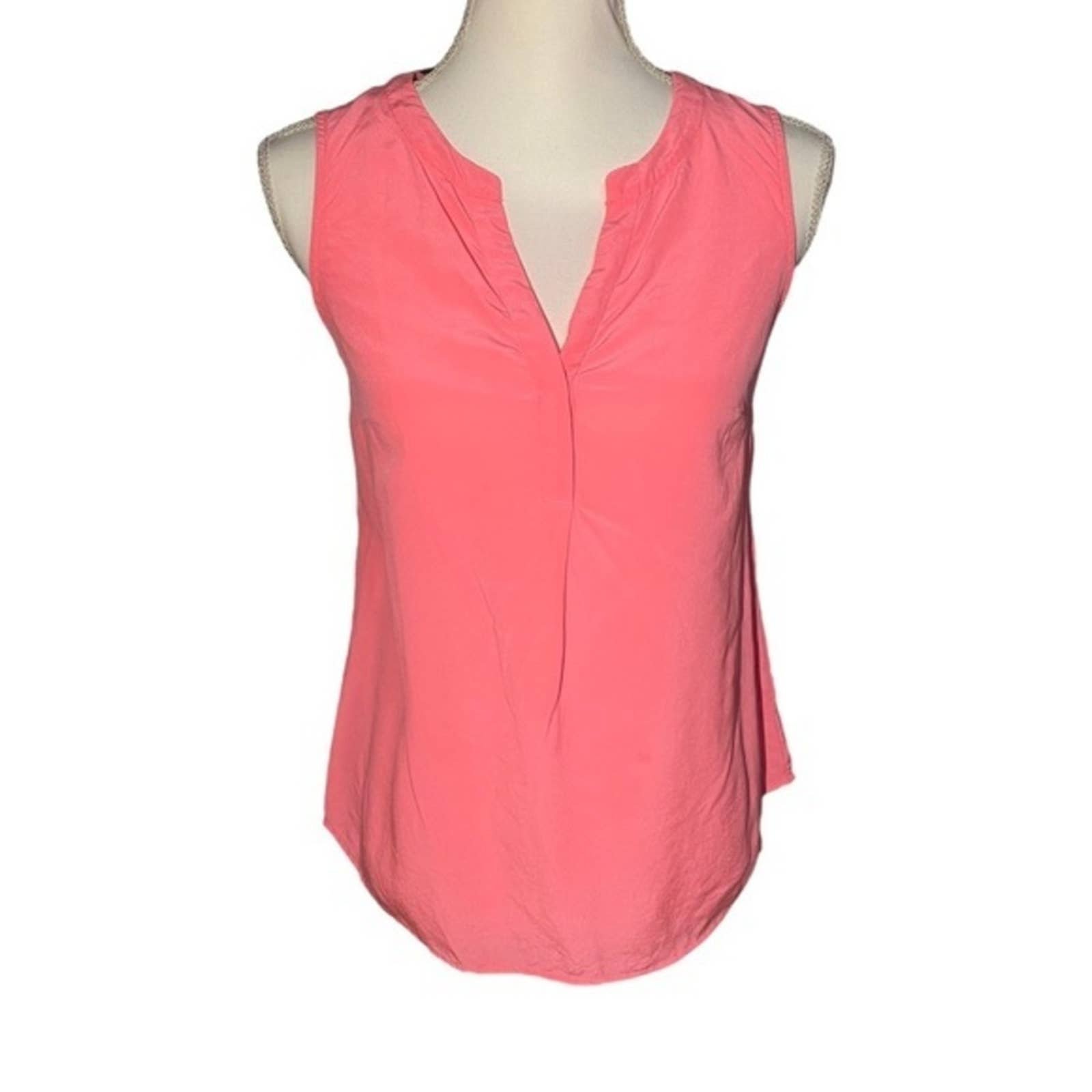 Lilly Pulitzer Women's XS 100% Silk Stacey Sleeveless Tank Top Blouse Shirt