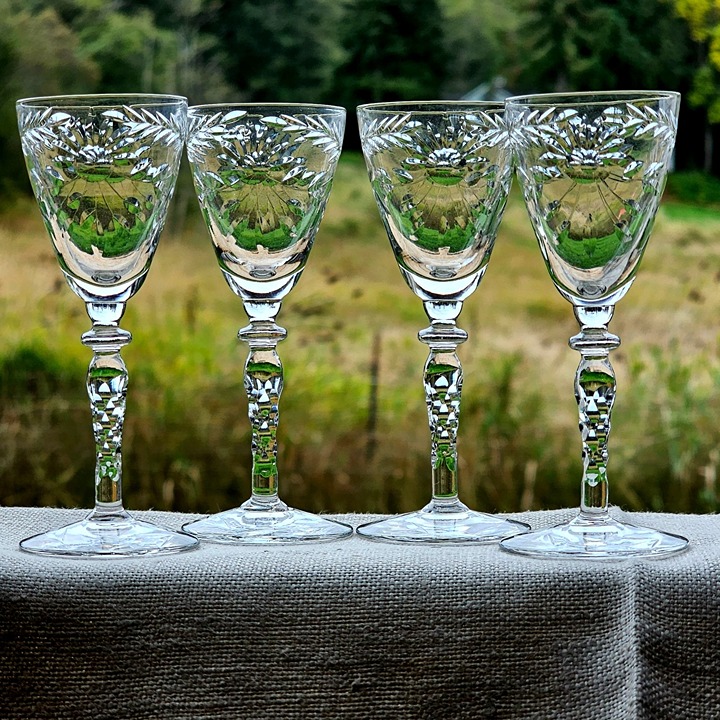 4 Glastonbury Lotus Majesty Crystal Cordial Glasses Vtg cut liquor Depression