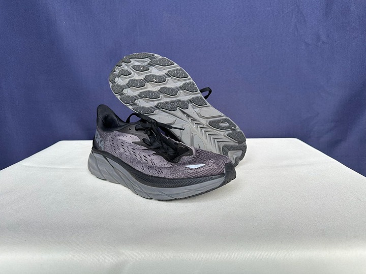 Size 8.5B - Hoka One One Women Clifton 8 Black Black Running Sneakers