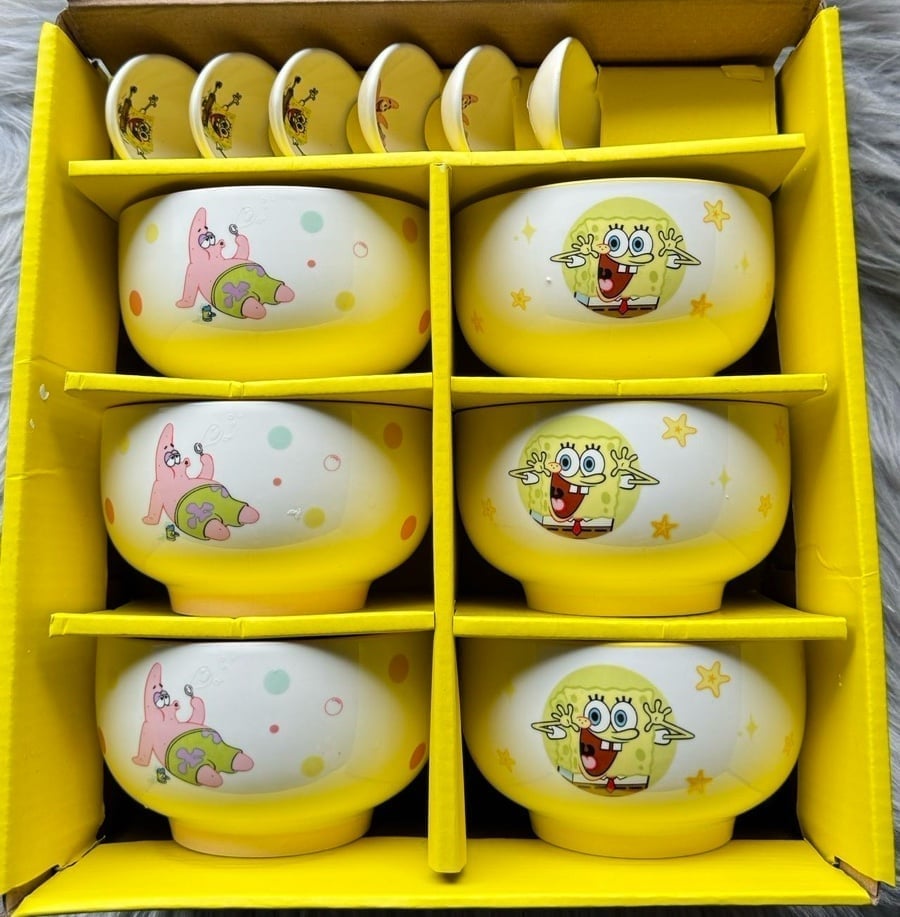 Spongebob and Patrick bowls and spoons sets