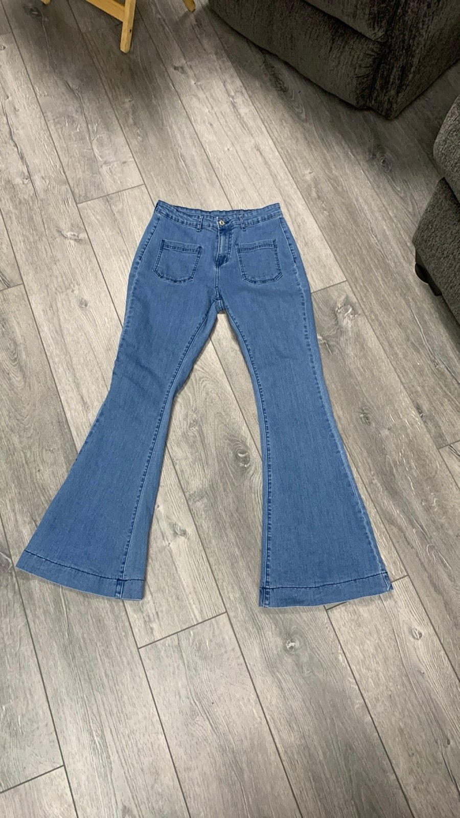 Vintage Style Flare Big Front Pocket Jeans Size M. In excellent condition. Waist