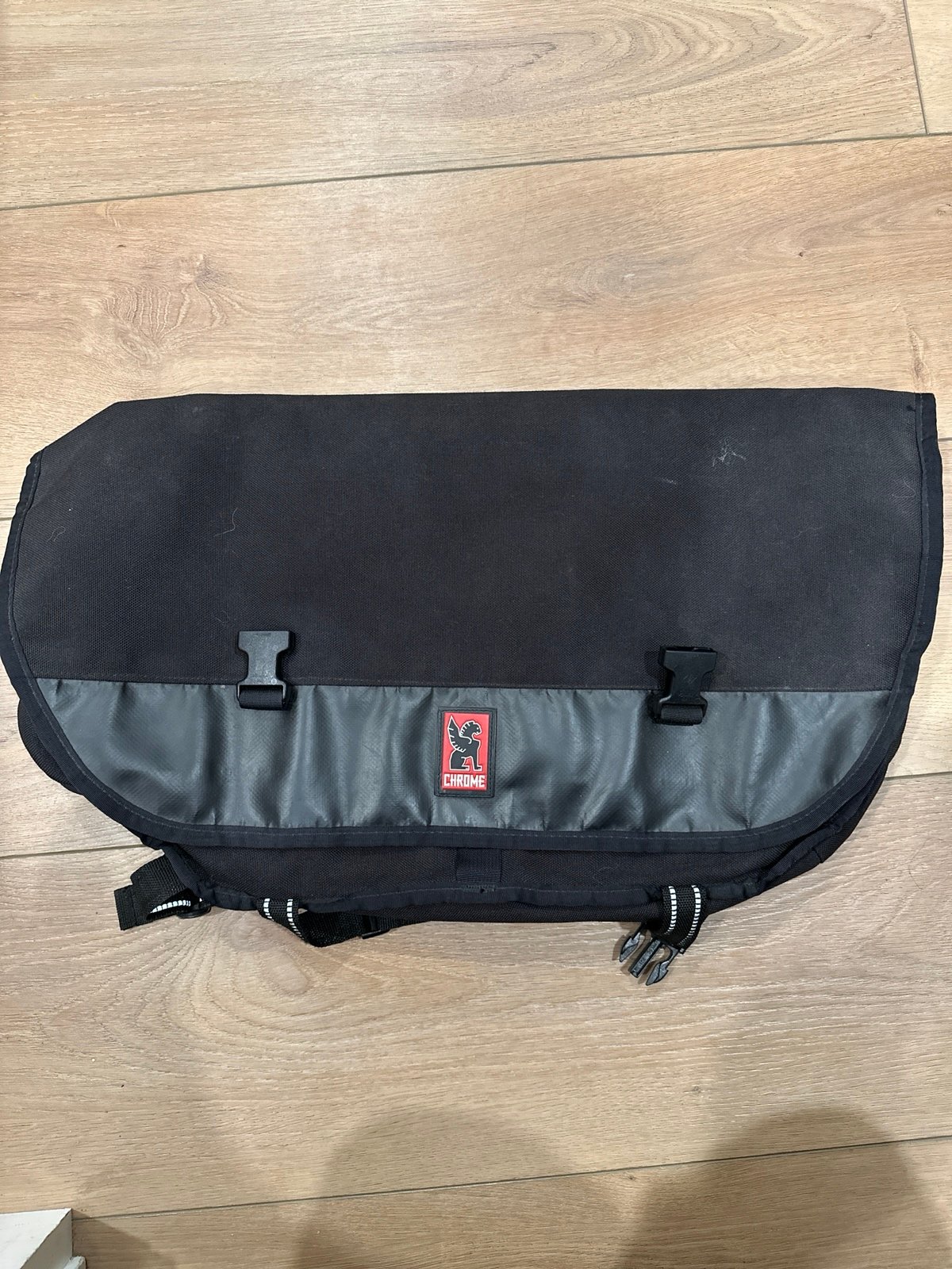 Chrome Industries Citizen Messenger Bag