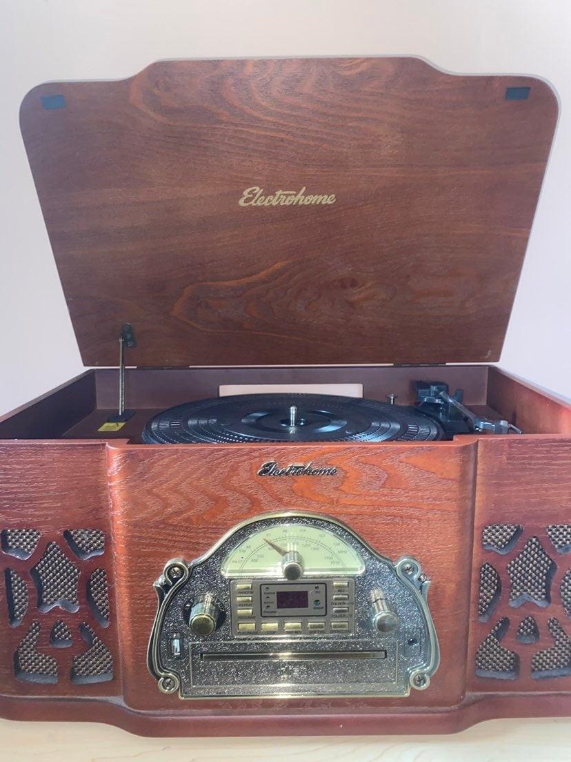 Electrohome Vinyl Player