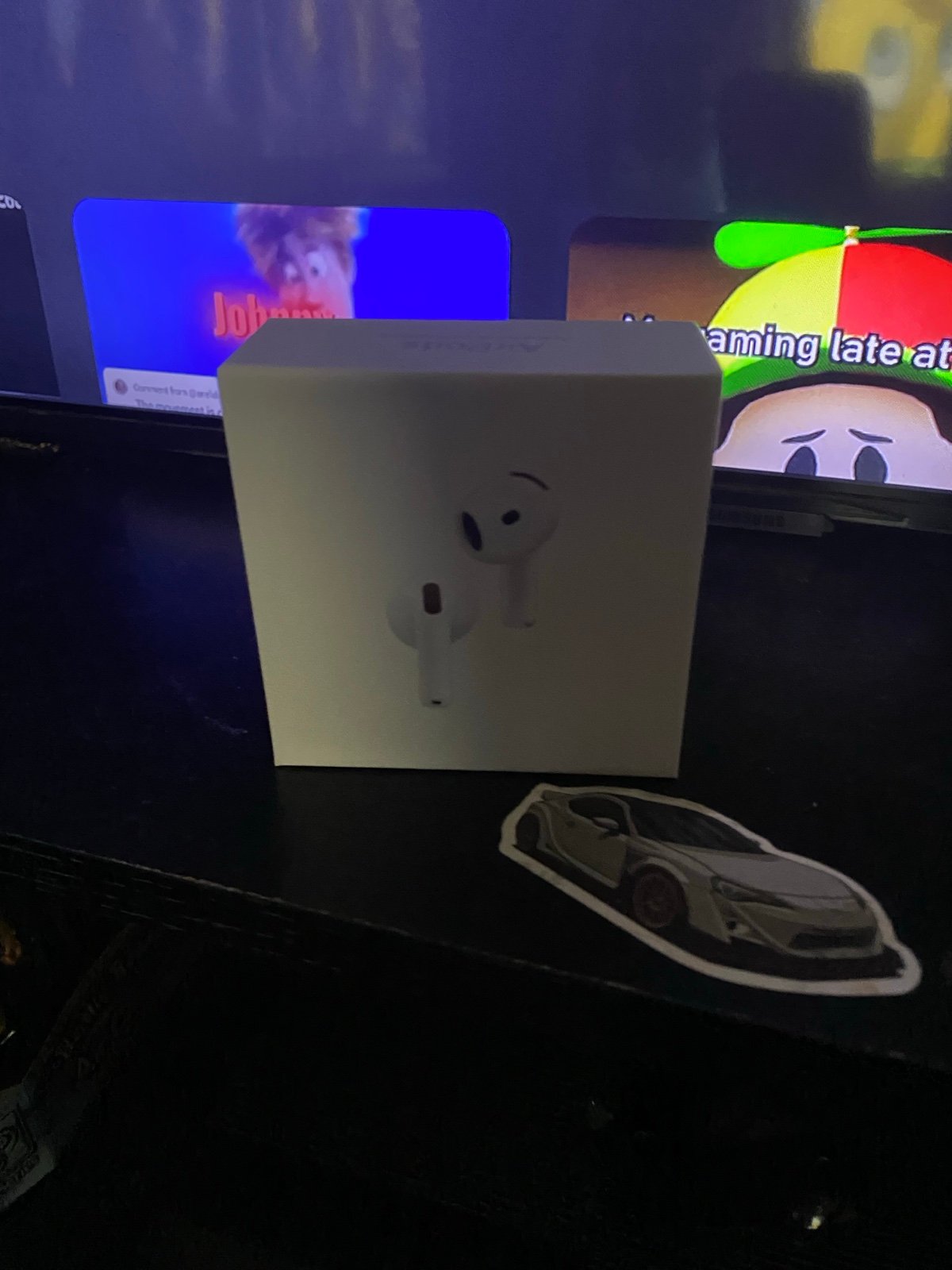 AirPods 4