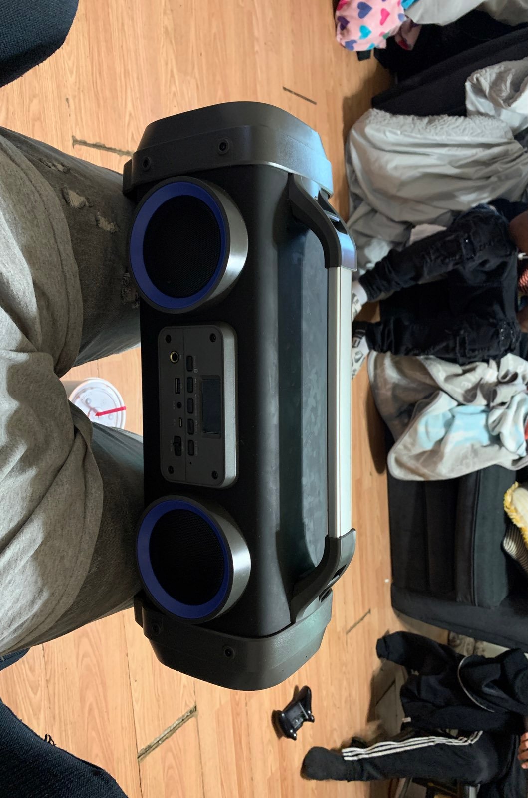 Bluetooth boombox speaker