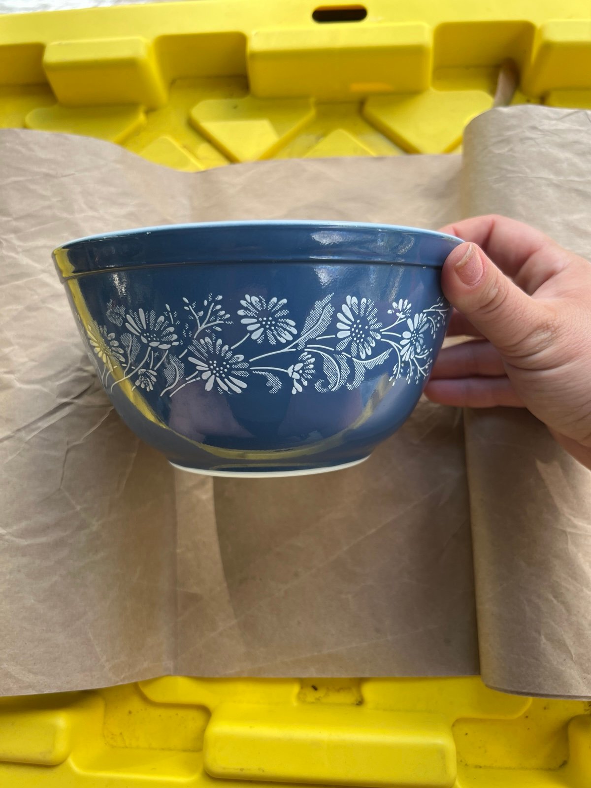 Pyrex Colonial Mist Bowl