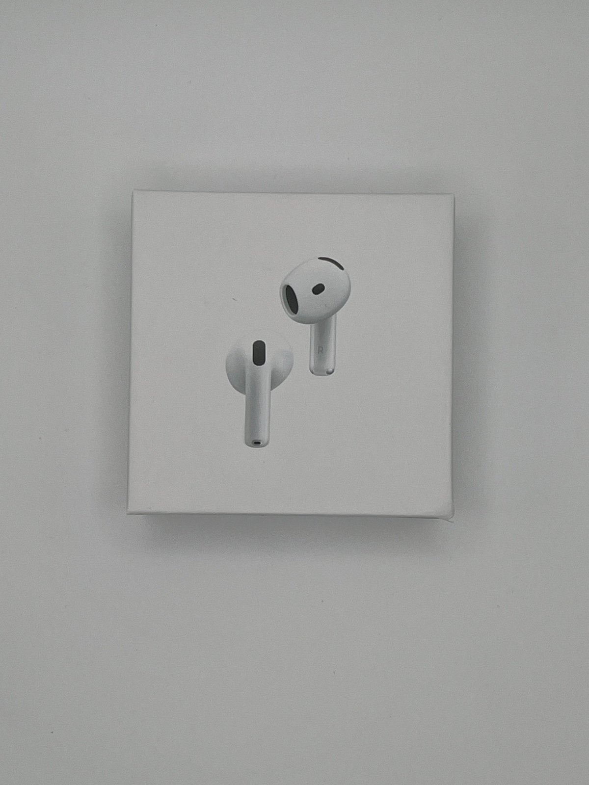 Apple AirPods 4