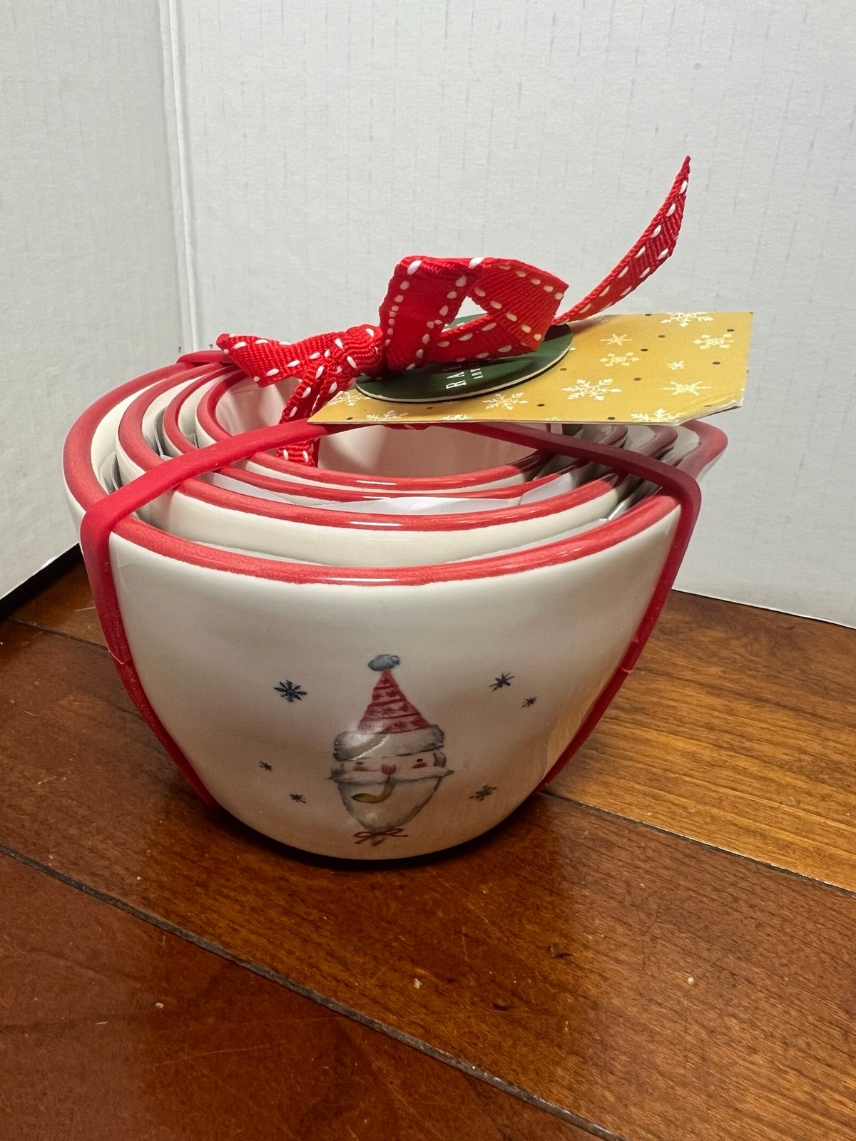 Rae Dunn Santa measuring cups