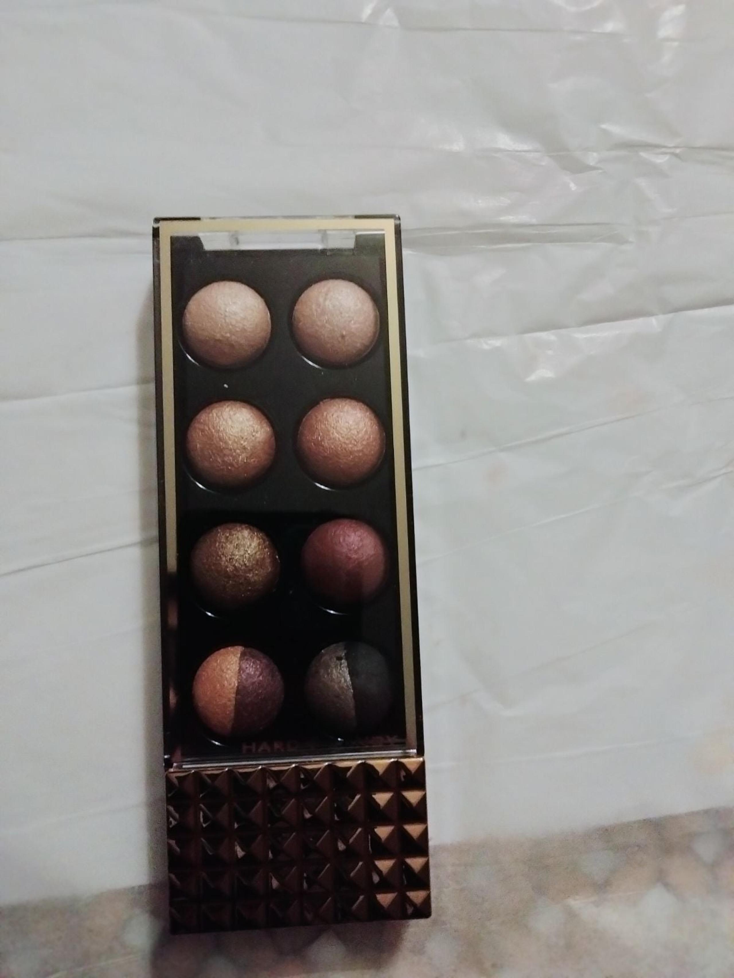 Eyeshadow