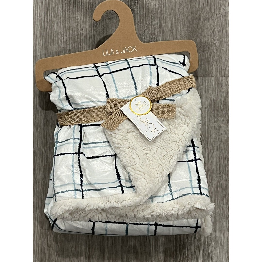Lila & Jack Sherpa Baby Blanket White Blue Navy Plaid Lines Boys New