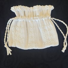 Vintage 60’s White Woven pouch Wristlet Handbag. Drawstring. Retro. Bohemian.
