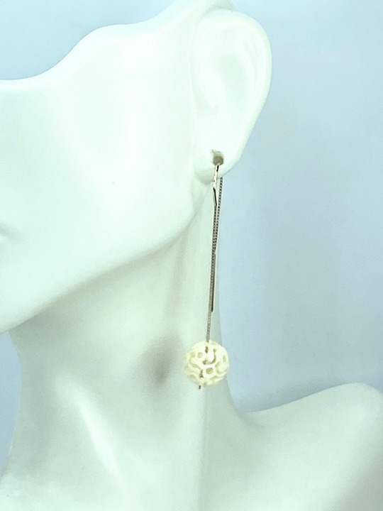 Hand carved reticulate pierced ball in 14K box threader earrings JR9167