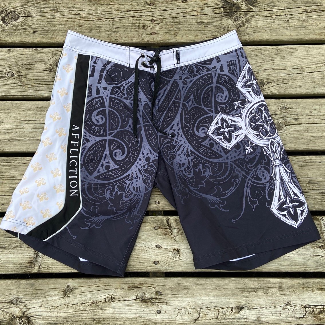 Affliction store board shorts