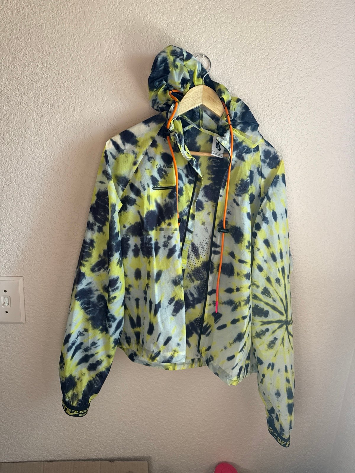 Off-White White Windbreakers | Mercari Off-White White Windbreakers | Mercari