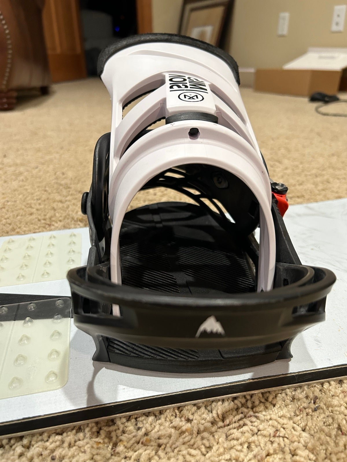 Burton Custom (140) and Burton Mission Bindings FREE SHIPPING!