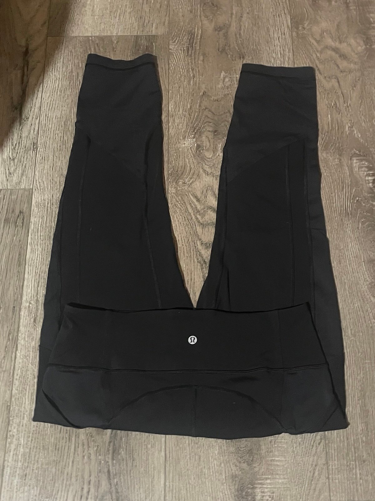 Lululemon in movement crop size 12