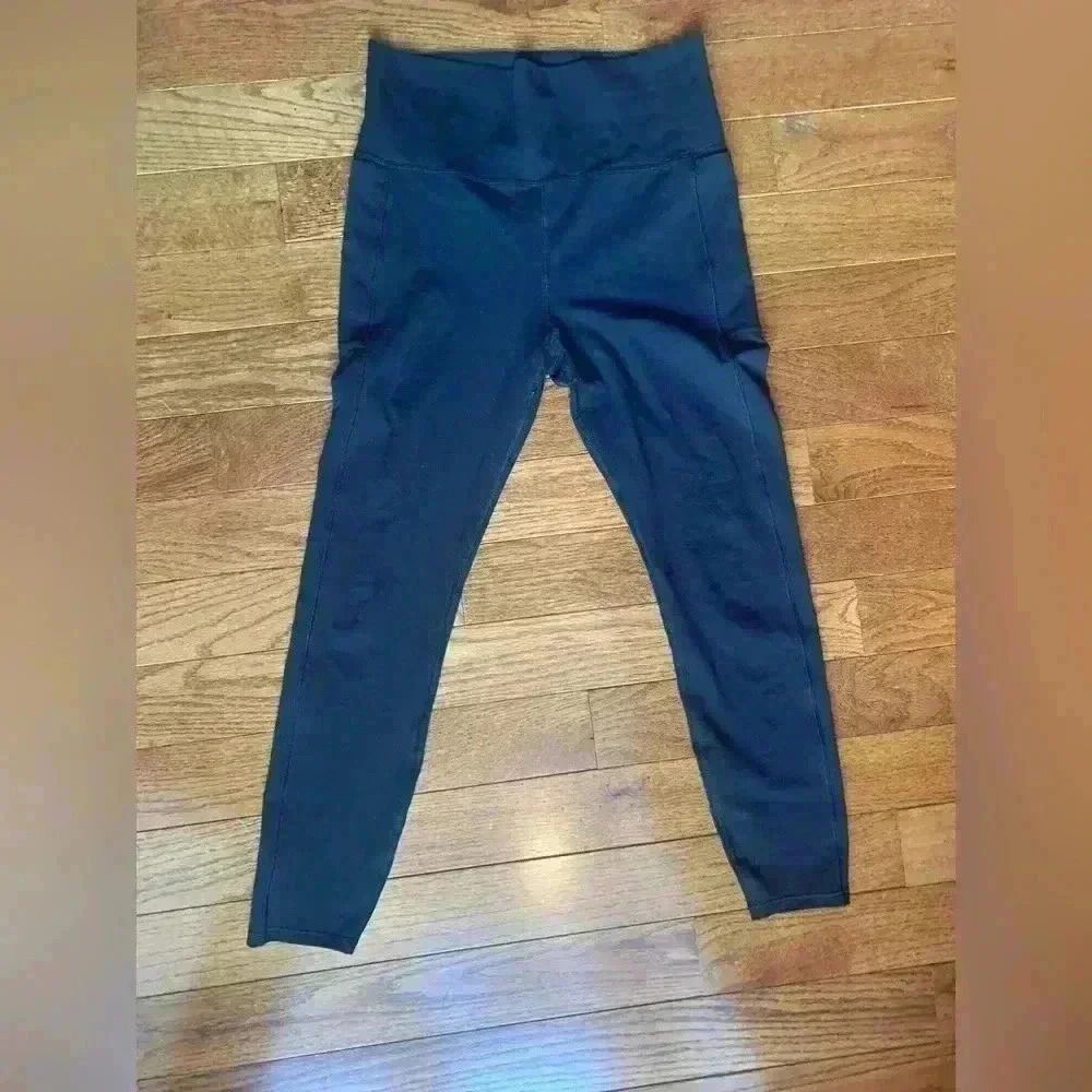 Vuori black leggings SZ M