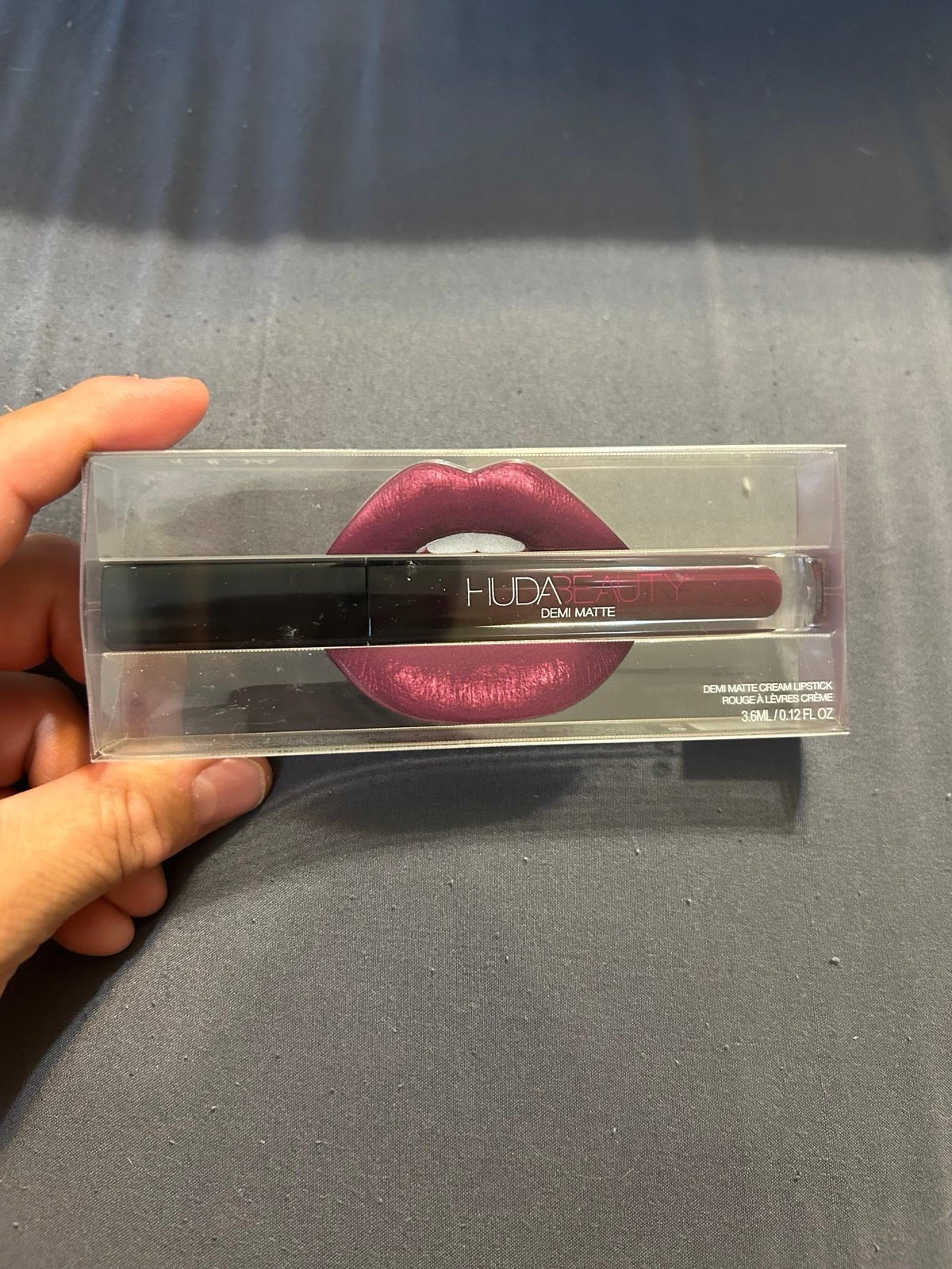 Huda Beauty Demi Matte Cream Lipstick in Bawse