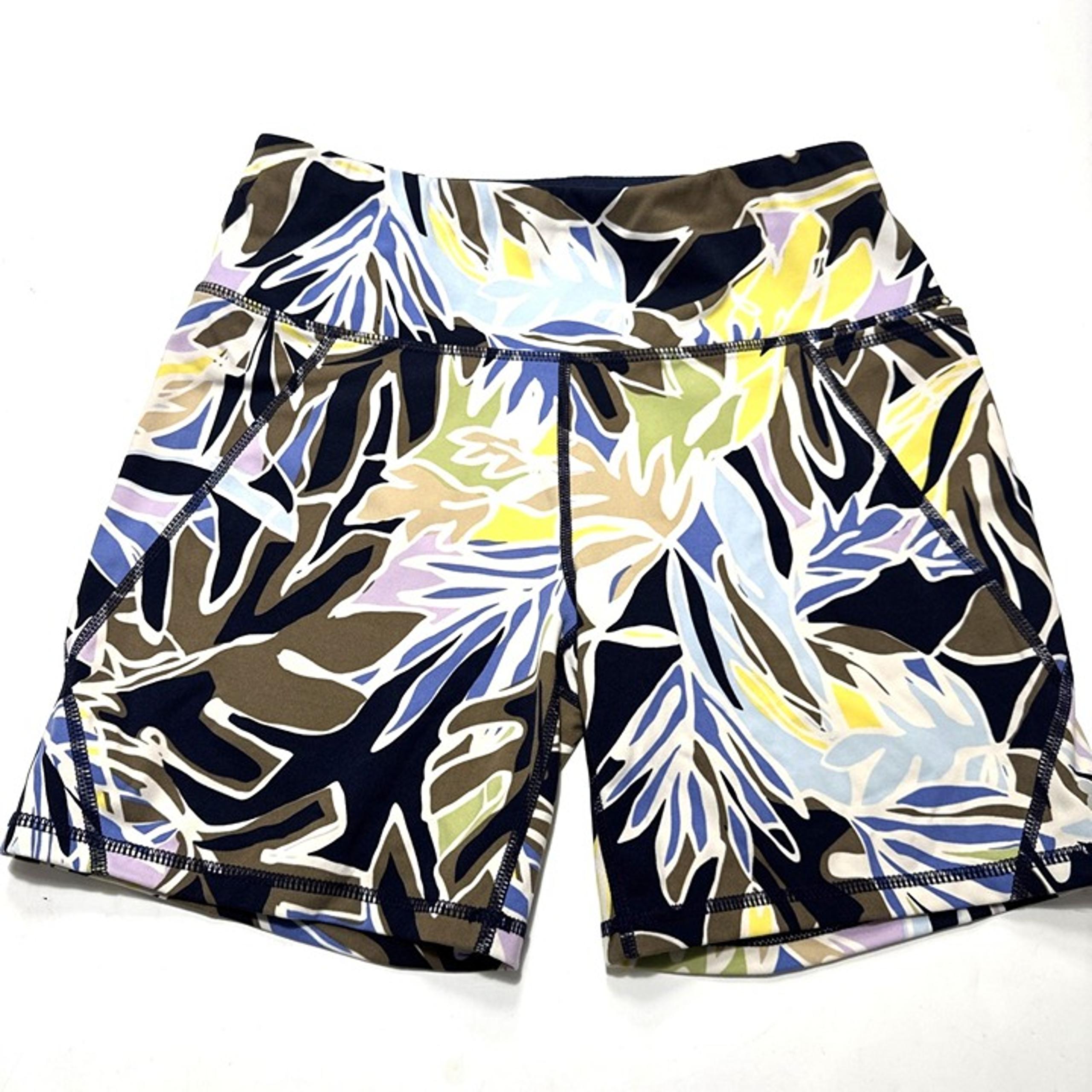 Sweaty Betty Power Shorts Blue Floral with Side Pockets Size Small
