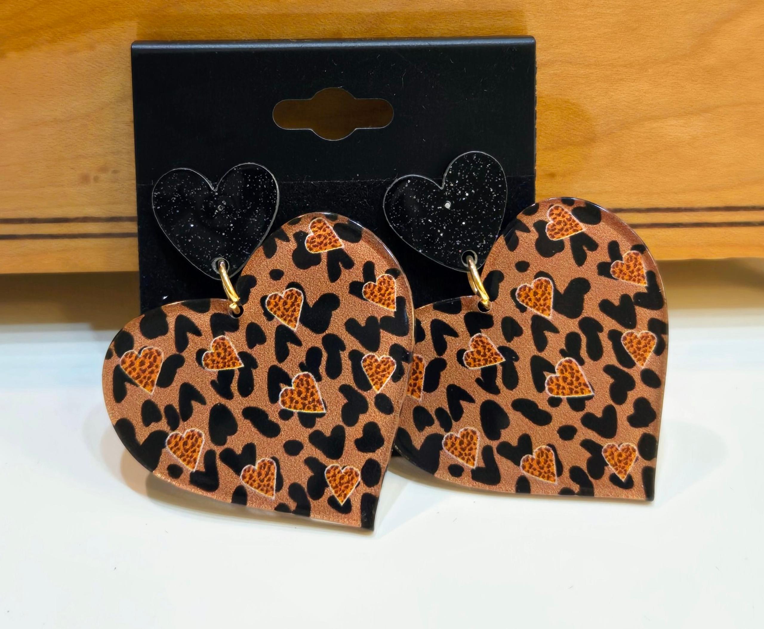 New, Never Worn Sparkle Black & Brown Print Acrylic Heart Dangle Earrings
